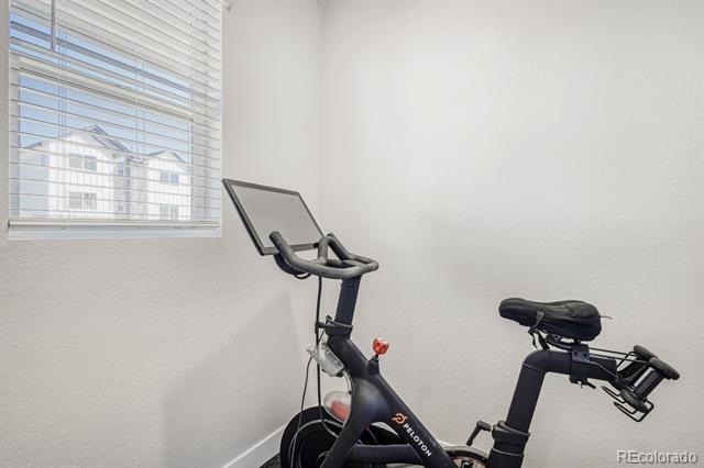 Building Photo - 5377 Quail St