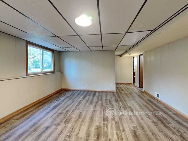 Building Photo - 3720 Roseberry Pl