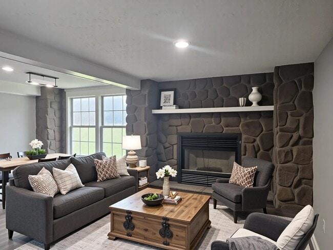 Building Photo - 1305 St Lawrence River Rd