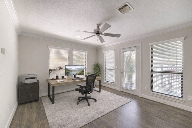 Building Photo - 1706 McDonald St