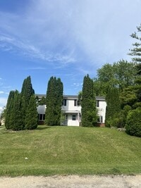 Building Photo - 6836-6838 Enge Dr.