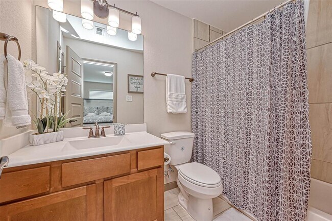 Building Photo - 127 Teralyn Grv Lp