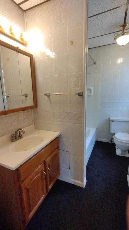 Building Photo - 307 Summit Ave