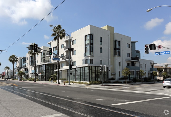 Primary Photo - Long Beach and Burnett