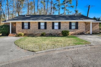 Building Photo - 301 Old Plantation Rd