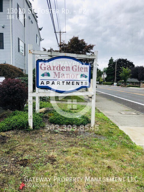 Building Photo - 13020 SE Foster Rd