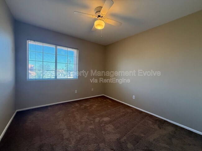 Building Photo - 17215 N 46th Pl