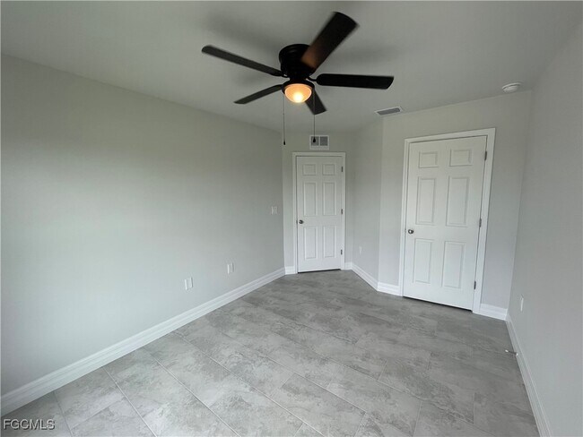 Building Photo - 1417 Gleason Pkwy
