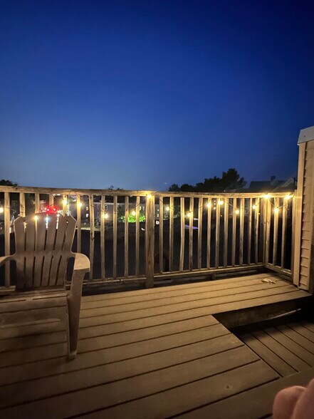 Building Photo - 1810 Dorchester Ave