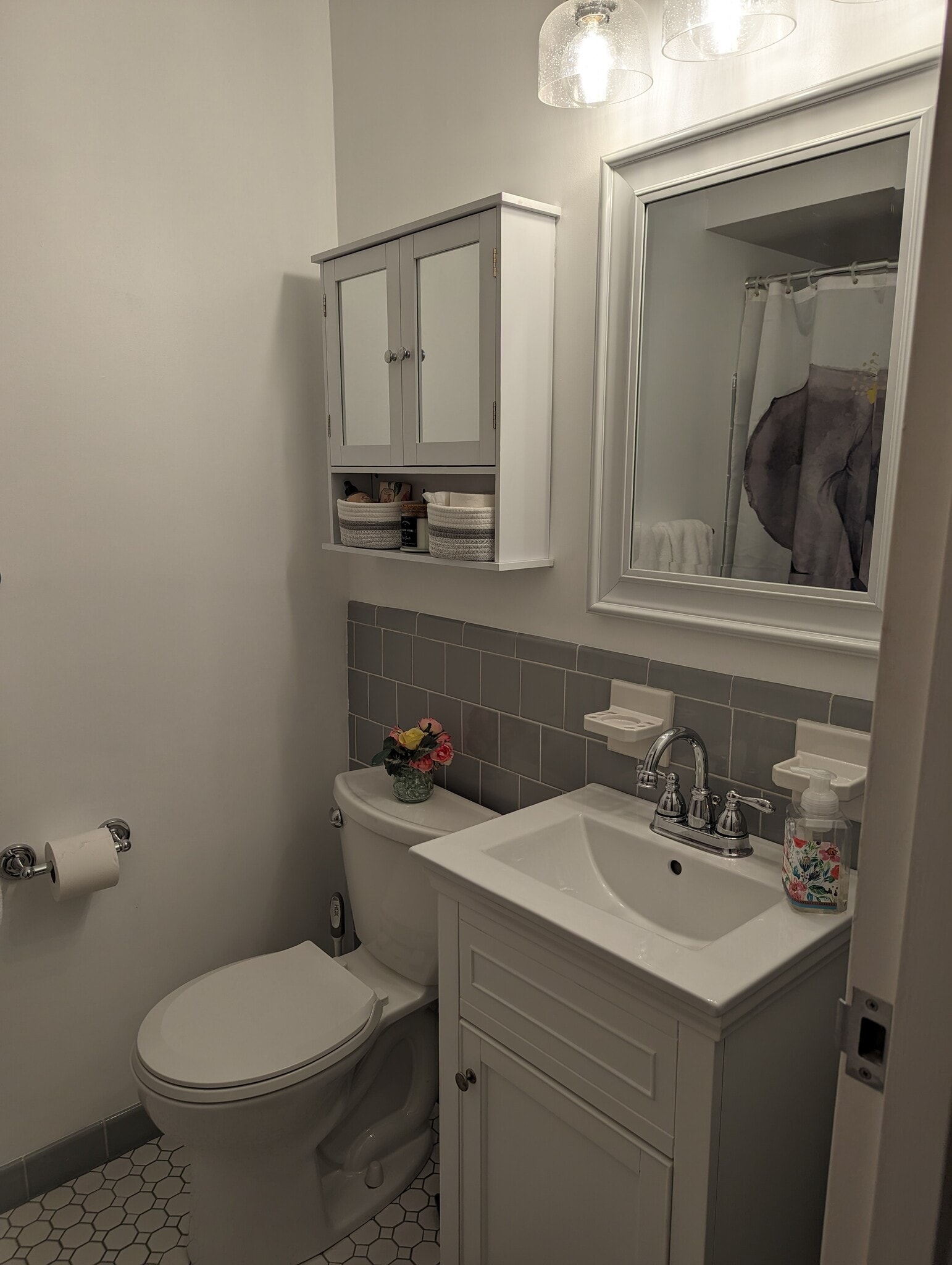 Bathroom - 575 Thayer Ave