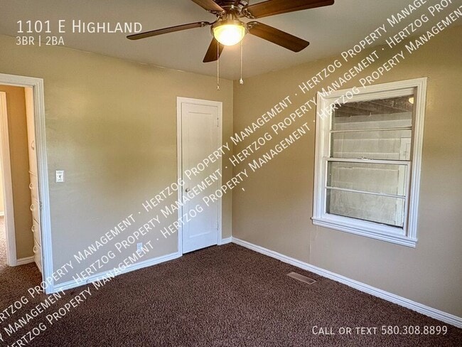 Building Photo - 1101 E Highland-