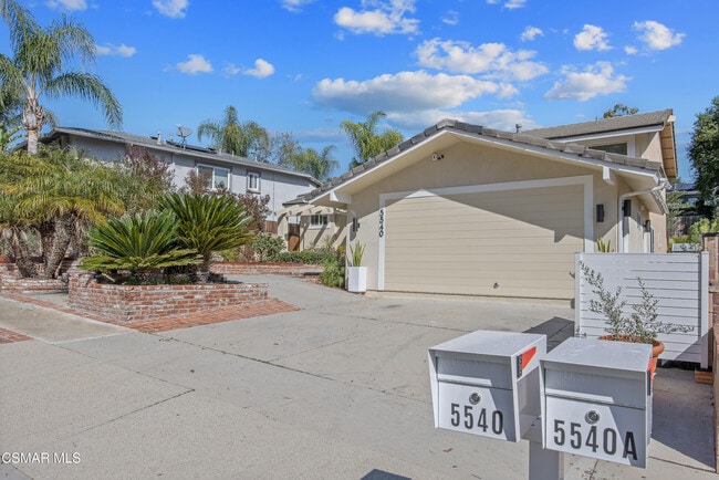 Building Photo - 5540 Lake Lindero Dr