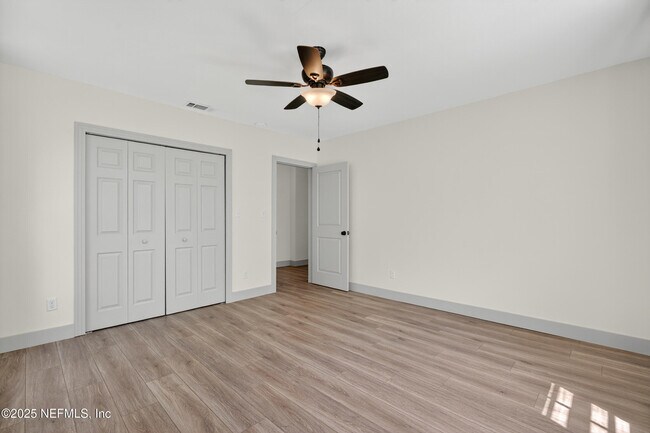 Building Photo - 1519 Belmonte Ave