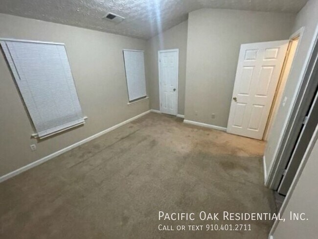 Building Photo - BELOW MARKET RENT!