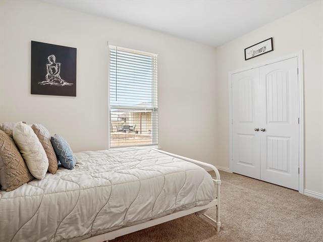 Building Photo - 173 Mdw Vis Dr