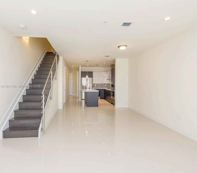 Building Photo - 6415 NW 102nd Path