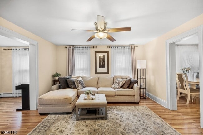 Building Photo - 10 Kenvil Ave