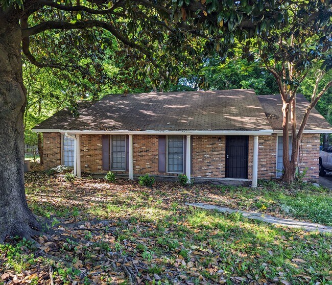 Primary Photo - 3248 Harrison Rd