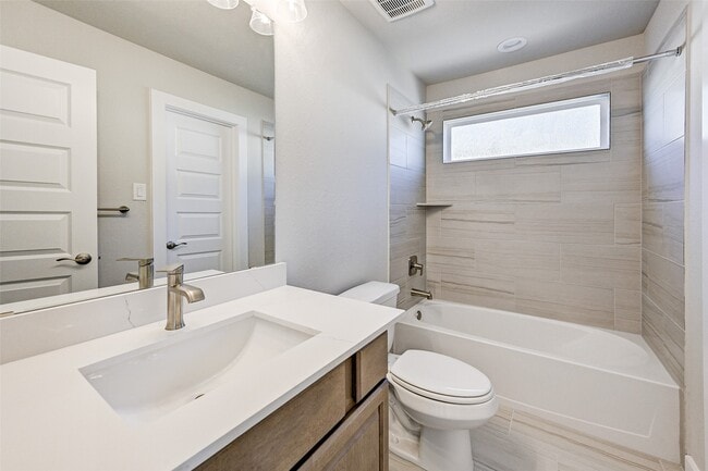 Building Photo - 23502 Persimmon Crk Ln