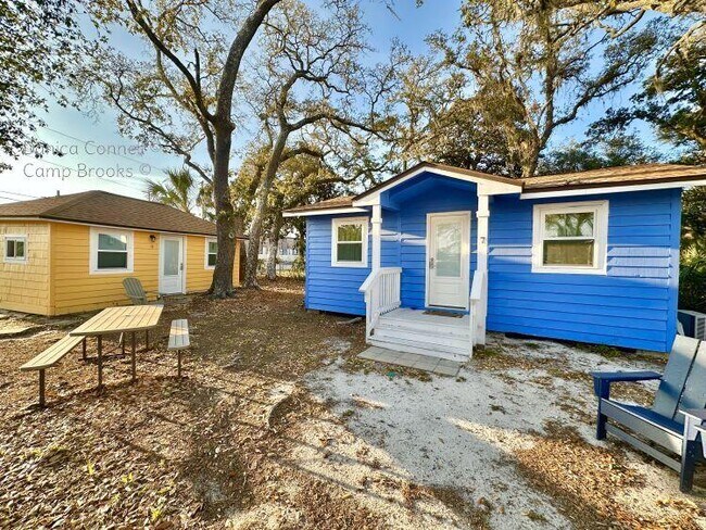 Building Photo - 229 Florida Blanca Pl SE