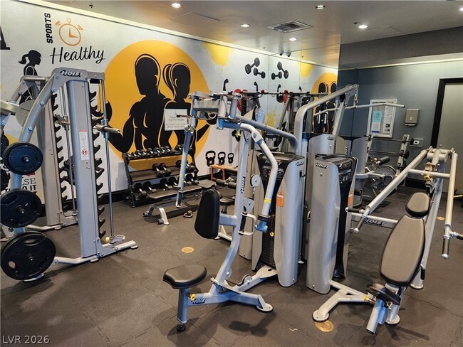 Building Photo - 2700 S Las Vegas Blvd