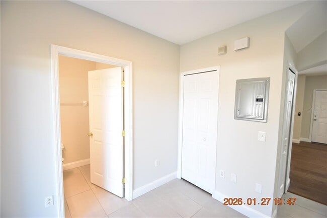 Building Photo - 1535 Blue Magnolia Rd