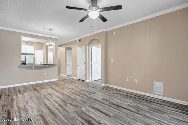 Building Photo - 8539 Gate Pkwy W