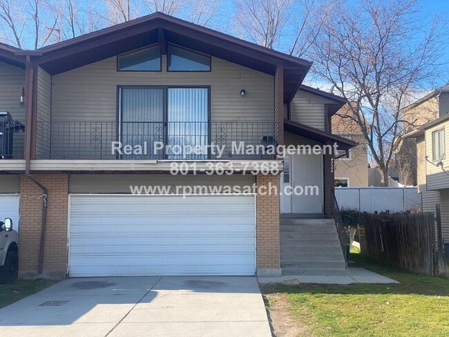 Primary Photo - 4722 Xanadu Cir