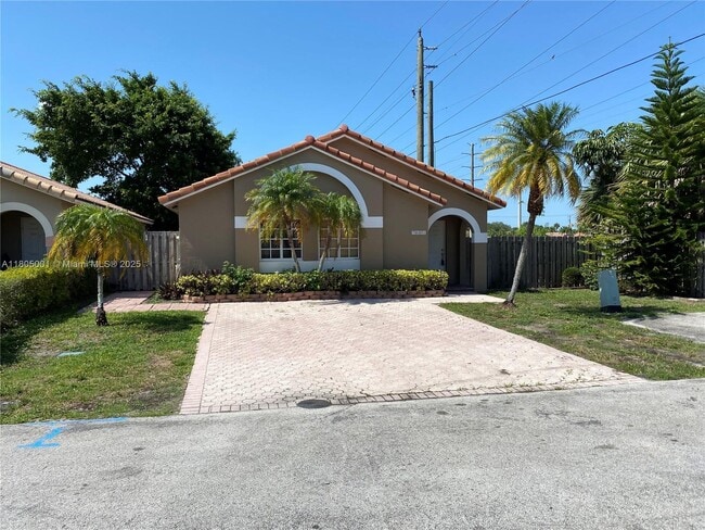 Building Photo - 7601 NW 166th Terrace