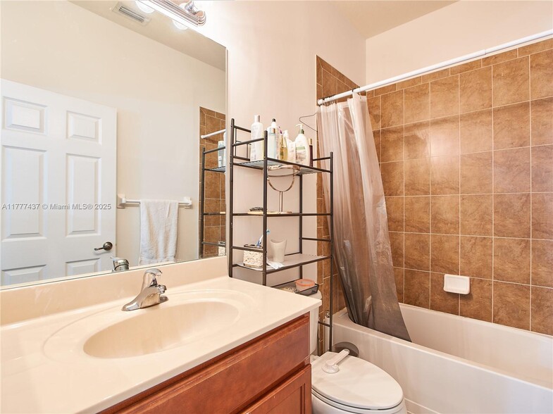 Building Photo - 12447 Emerald Creek Mnr