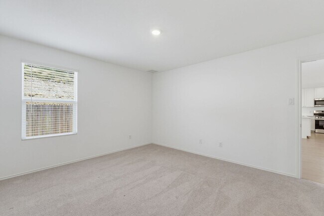 Building Photo - 216 Ayla Marie Cove