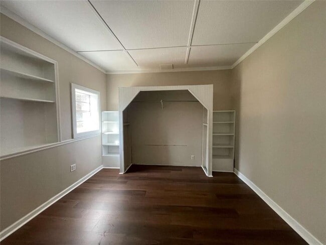 Building Photo - 693 Bluebird Dr SE