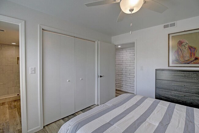 Building Photo - 1421 Eleventh St