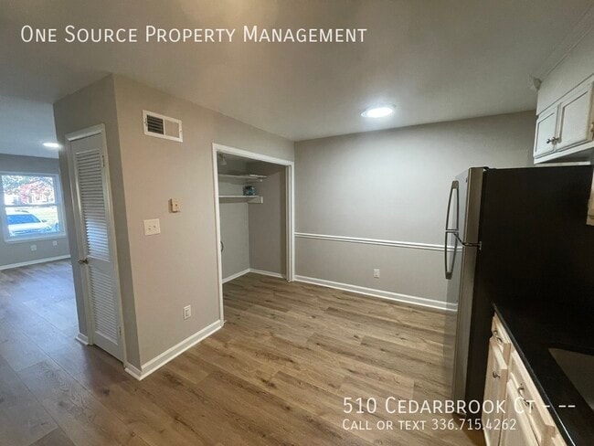 Building Photo - 510 Cedarbrook Ct