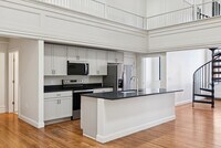 Building Photo - 129 Main St