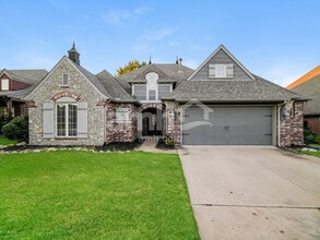 Building Photo - 3151 E 144th St S