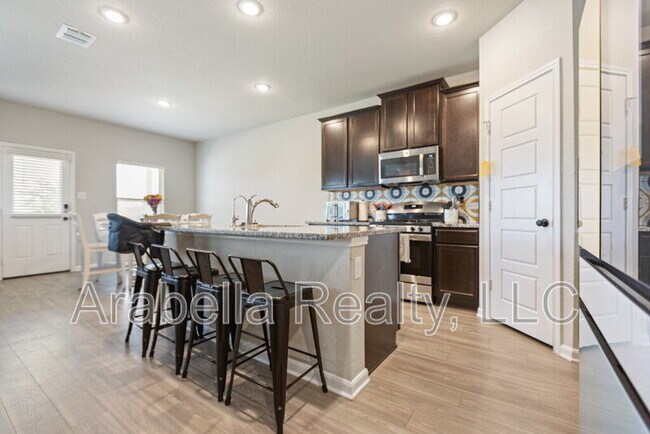 Building Photo - 7002 Flint Cyn