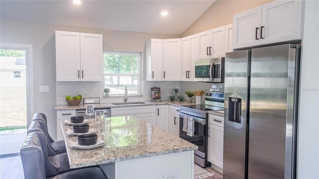 Building Photo - 44 Water Track Dr