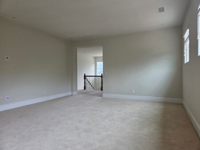 Building Photo - Stunning Spanish Colonial Home in the La C...
