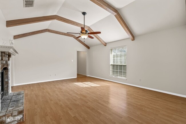 Building Photo - 5005 Longstreet Pl