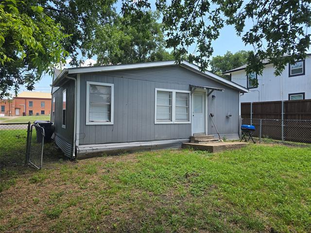 Building Photo - 271 Texana St