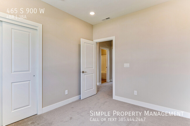 Building Photo - 465 S 900 W
