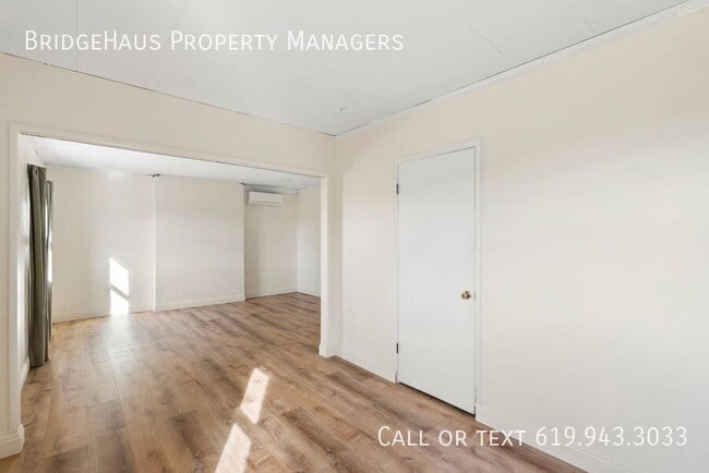 Building Photo - 4739 Hillcrest Ave