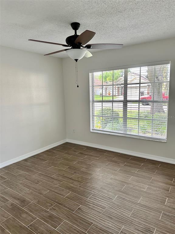 Building Photo - 579 Rouzer St