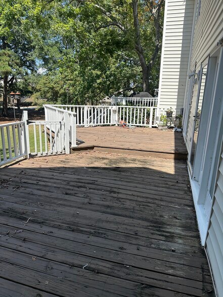 Building Photo - 2500 Saint Christopher Cir SW