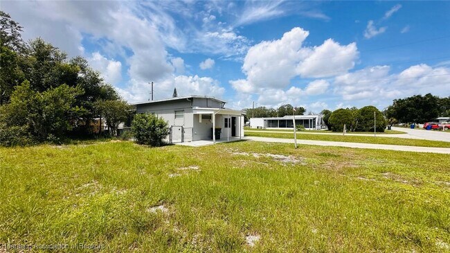Building Photo - 4701 Ferdinand Ave