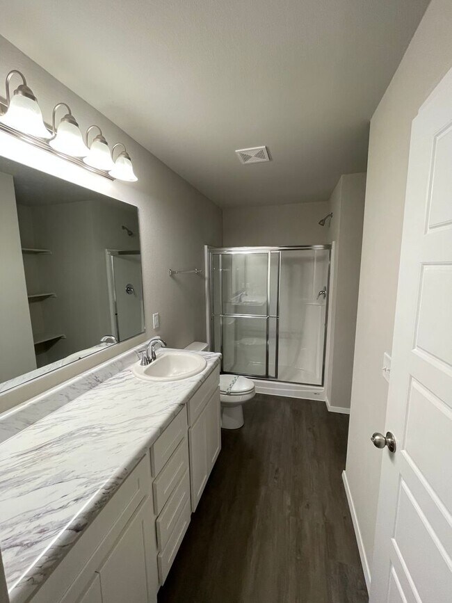 Building Photo - *MARCH MADNESS SAVINGS!* Four Bedroom | Tw...