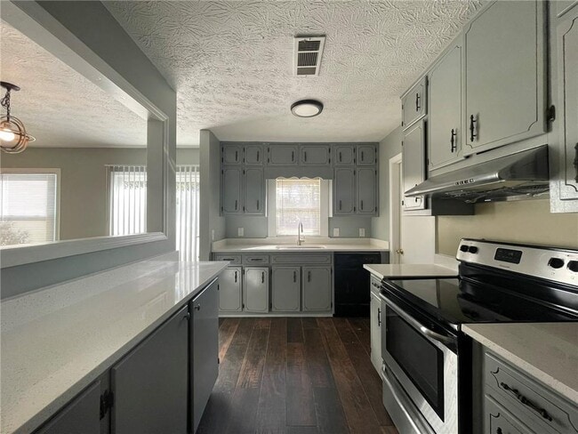 Building Photo - 3076 Mill Falls Ct