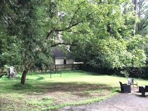 Building Photo - 2165 Collins Dr NW