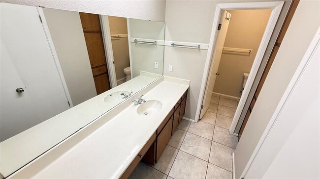 Building Photo - 107 Owen Cir